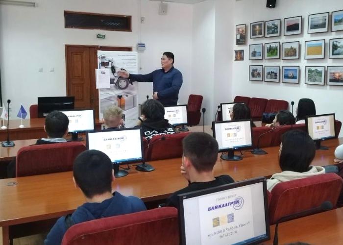 Содействие трудоустройству выпускников - цель деятельности службы