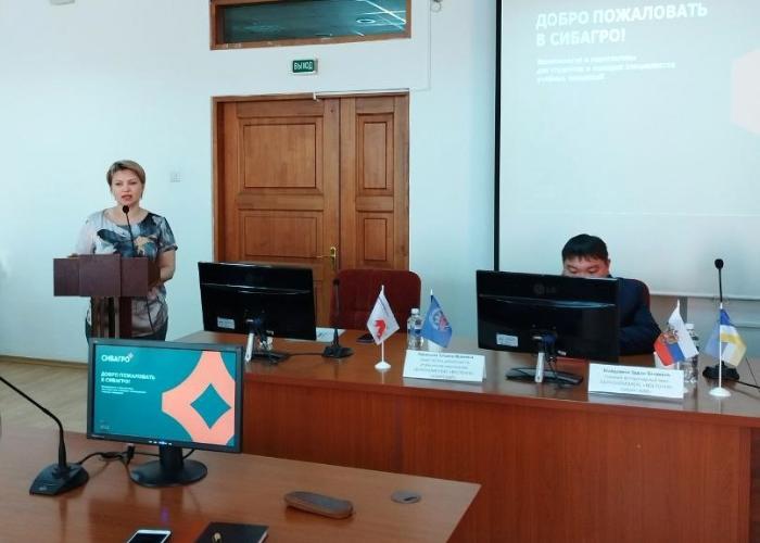 Встреча обучающихся выпускных курсов с потенциальными работодателями